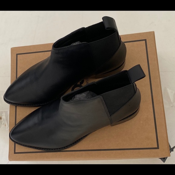asos design atom leather chelsea boots